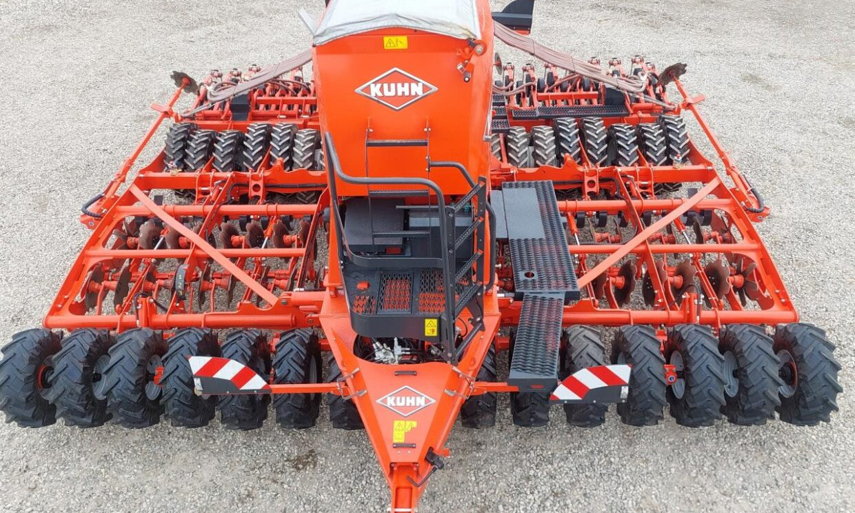 Kuhn Espro 6000 RC "Mix" Vistaflow - Sējmašīna: foto 4 Kuhn Espro 6000 RC "Mix" Vistaflow - Sējmašīna: foto 4