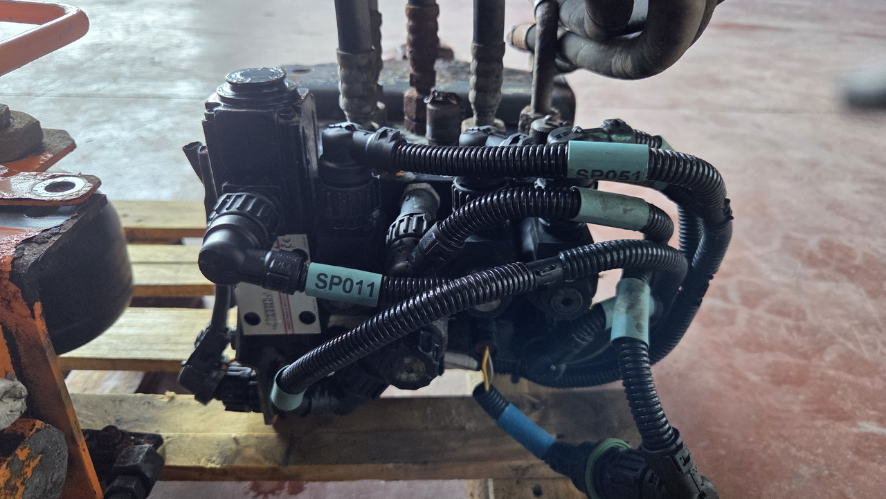 MERCEDES-BENZ STEERING UNIT - Stūre: foto 2 MERCEDES-BENZ STEERING UNIT - Stūre: foto 2