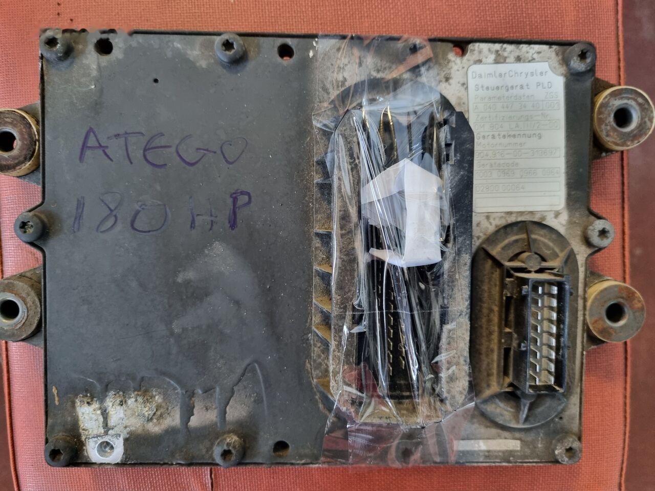 Mercedes-Benz ECU   Mercedes-Benz ATEGO - Elektroniskais vadības bloks (ECU) - Kravas automašīna: foto 5 Mercedes-Benz ECU   Mercedes-Benz ATEGO - Elektroniskais vadības bloks (ECU) - Kravas automašīna: foto 5