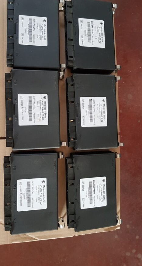 Siemens Mercedes-Benz ACTROS MB2 - Elektroniskais vadības bloks (ECU) - Kravas automašīna: foto 5 Siemens Mercedes-Benz ACTROS MB2 - Elektroniskais vadības bloks (ECU) - Kravas automašīna: foto 5