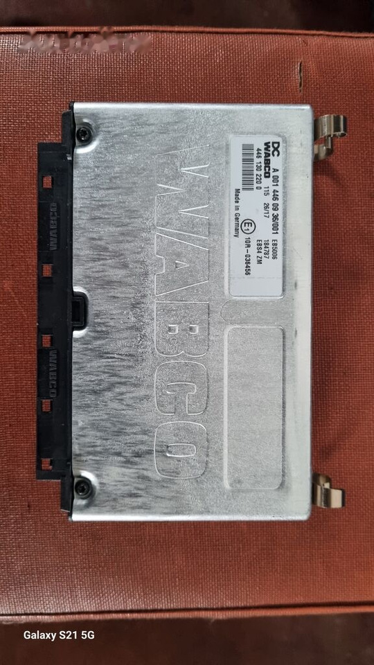 WABCO ACTROS MP4 EURO 6 4461302200 Mercedes-Benz ACTROS MP4 EURO 6 - Elektroniskais vadības bloks (ECU) - Kravas automašīna: foto 2 WABCO ACTROS MP4 EURO 6 4461302200 Mercedes-Benz ACTROS MP4 EURO 6 - Elektroniskais vadības bloks (ECU) - Kravas automašīna: foto 2