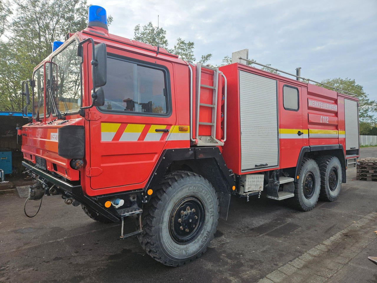 MAN KAT 6x6 Tanklöschfahrzeug - Autocisterna: foto 1 MAN KAT 6x6 Tanklöschfahrzeug - Autocisterna: foto 1