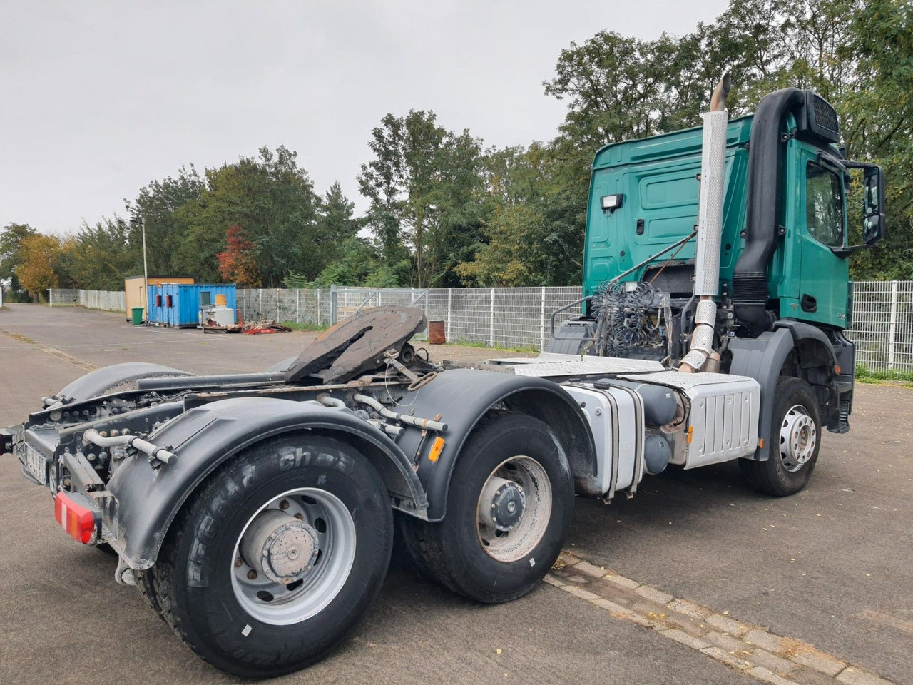 Mercedes-Benz Arocs 3345 6x4 Schwerlast 66t zul ZGG - Vilcējs: foto 3 Mercedes-Benz Arocs 3345 6x4 Schwerlast 66t zul ZGG - Vilcējs: foto 3