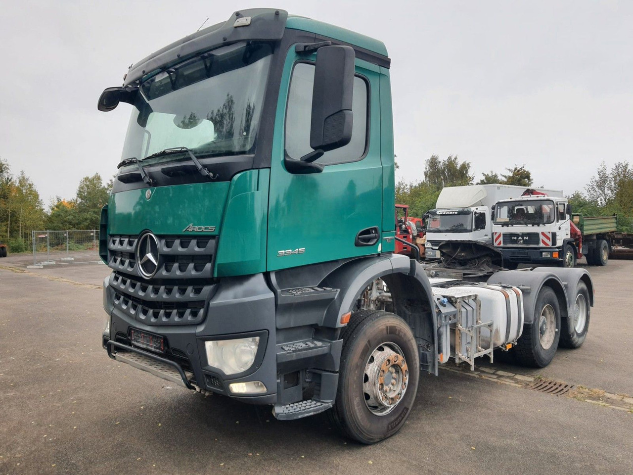 Mercedes-Benz Arocs 3345 6x4 Schwerlast 66t zul ZGG - Vilcējs: foto 1 Mercedes-Benz Arocs 3345 6x4 Schwerlast 66t zul ZGG - Vilcējs: foto 1