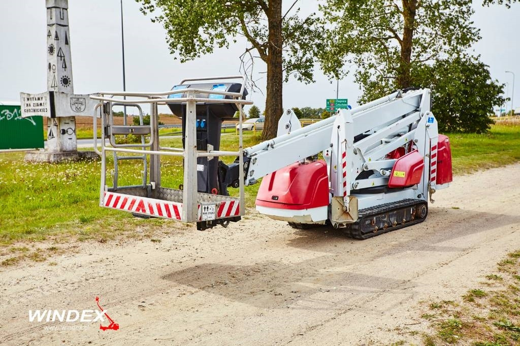 Dino 185 XTC II - Autopacēlājs: foto 1 Dino 185 XTC II - Autopacēlājs: foto 1