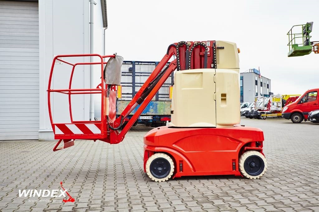 JLG TOUCAN T1010 - Torņa pacēlājs: foto 1 JLG TOUCAN T1010 - Torņa pacēlājs: foto 1