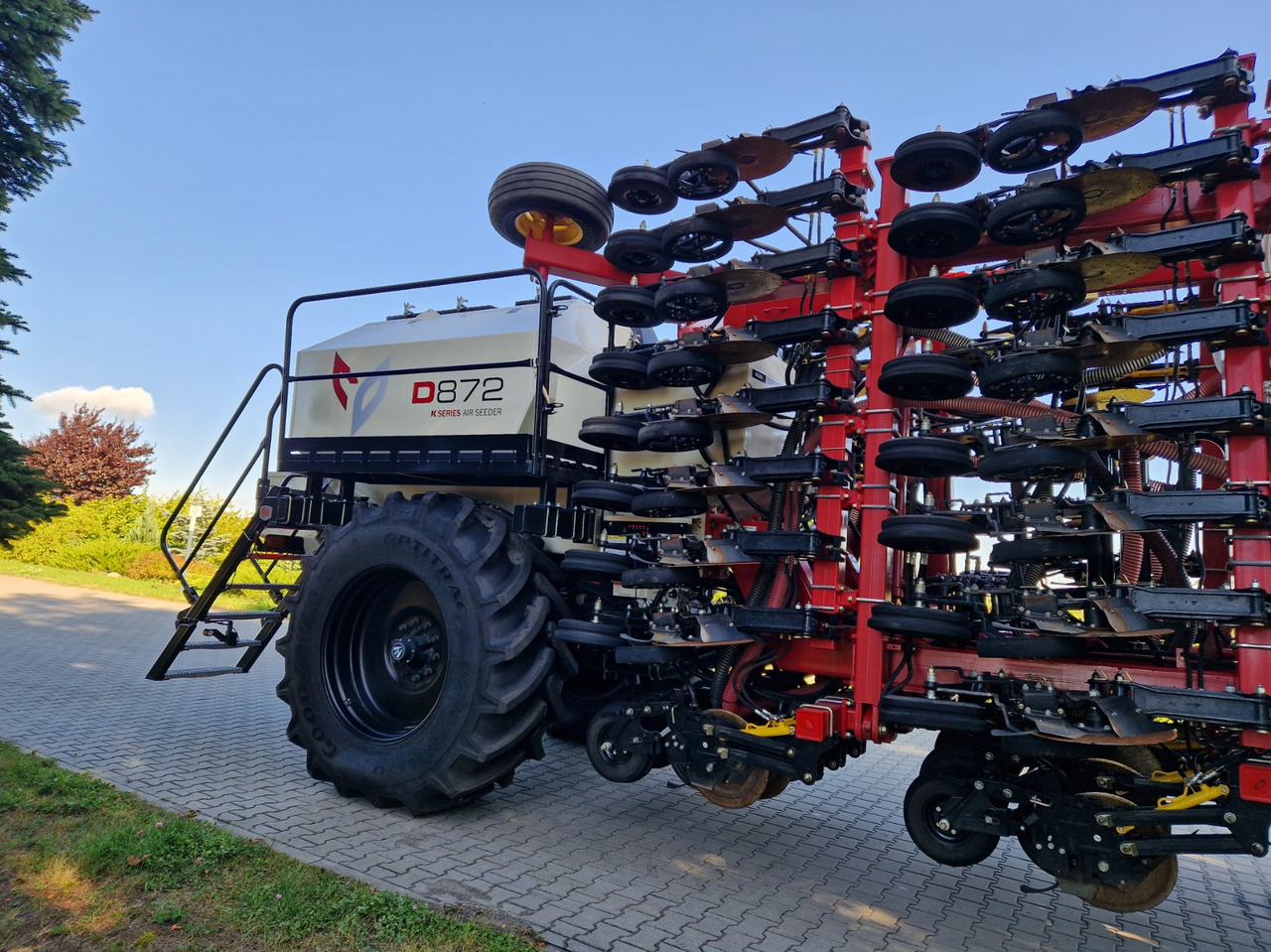 Bourgault CD 872-8 - Sējmašīna: foto 5 Bourgault CD 872-8 - Sējmašīna: foto 5