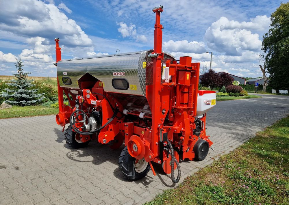 Gaspardo Maga 6 ISOTRONIC - Sējmašīna: foto 3 Gaspardo Maga 6 ISOTRONIC - Sējmašīna: foto 3