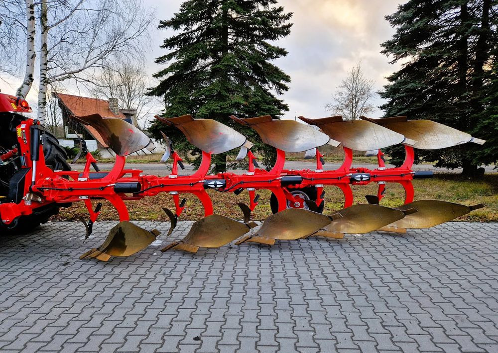 Gregoire Besson Gregoire Besson Rover 70 - Arkls: foto 4 Gregoire Besson Gregoire Besson Rover 70 - Arkls: foto 4