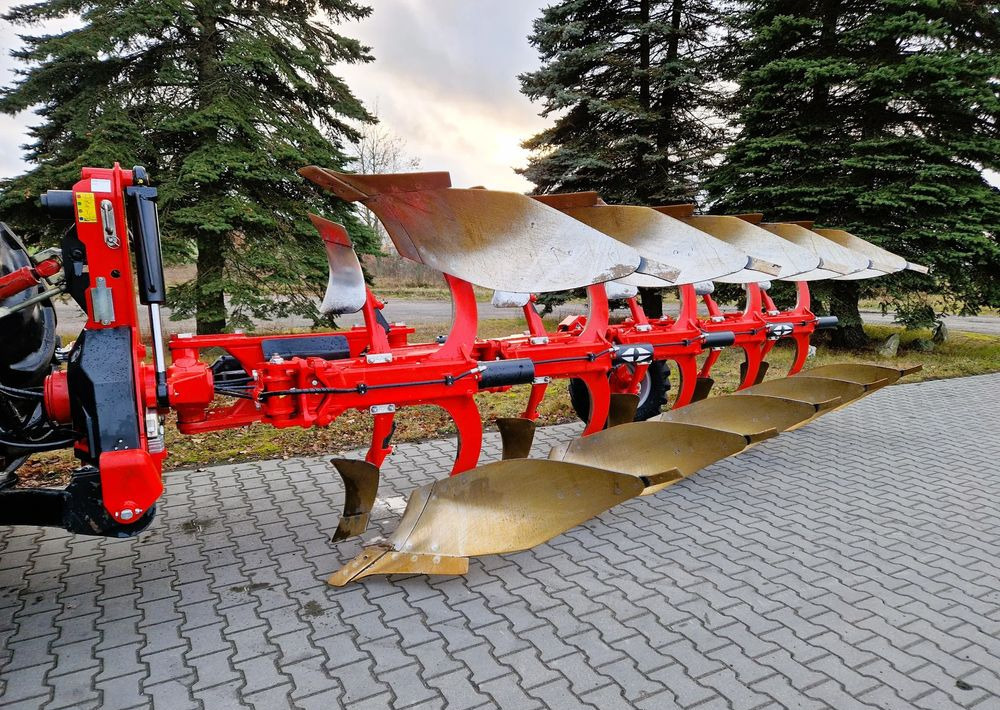 Gregoire Besson Gregoire Besson Rover 70 - Arkls: foto 5 Gregoire Besson Gregoire Besson Rover 70 - Arkls: foto 5