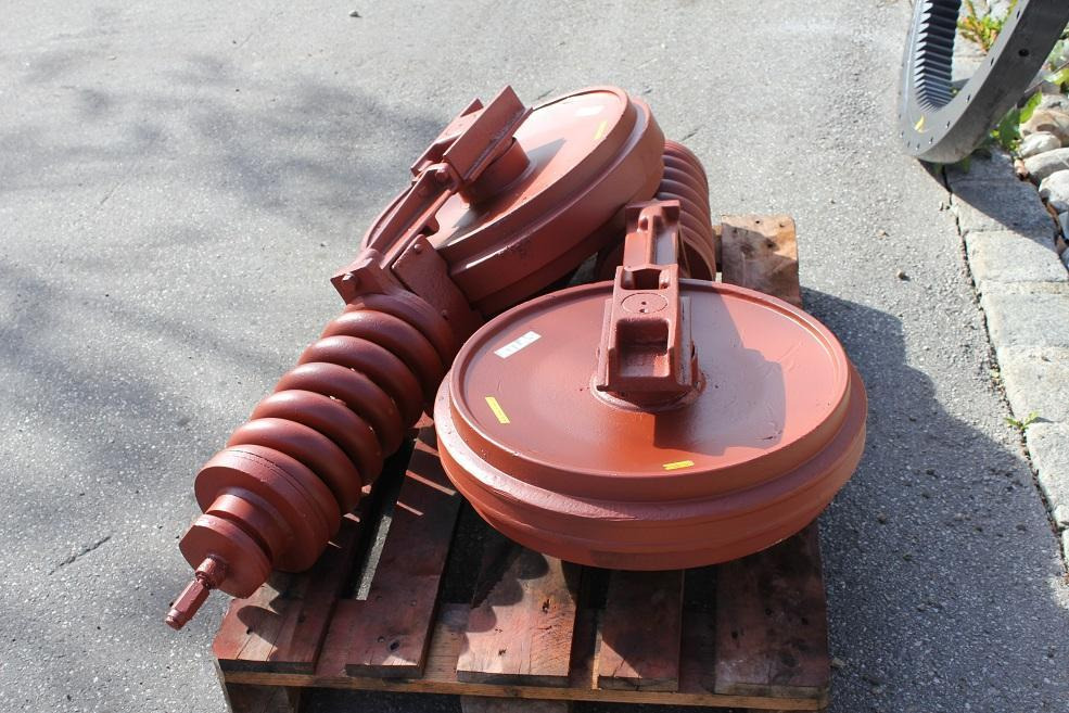 Atlas 1702 D - Ritošās daļas detaļas - Celtniecības tehnika: foto 5 Atlas 1702 D - Ritošās daļas detaļas - Celtniecības tehnika: foto 5