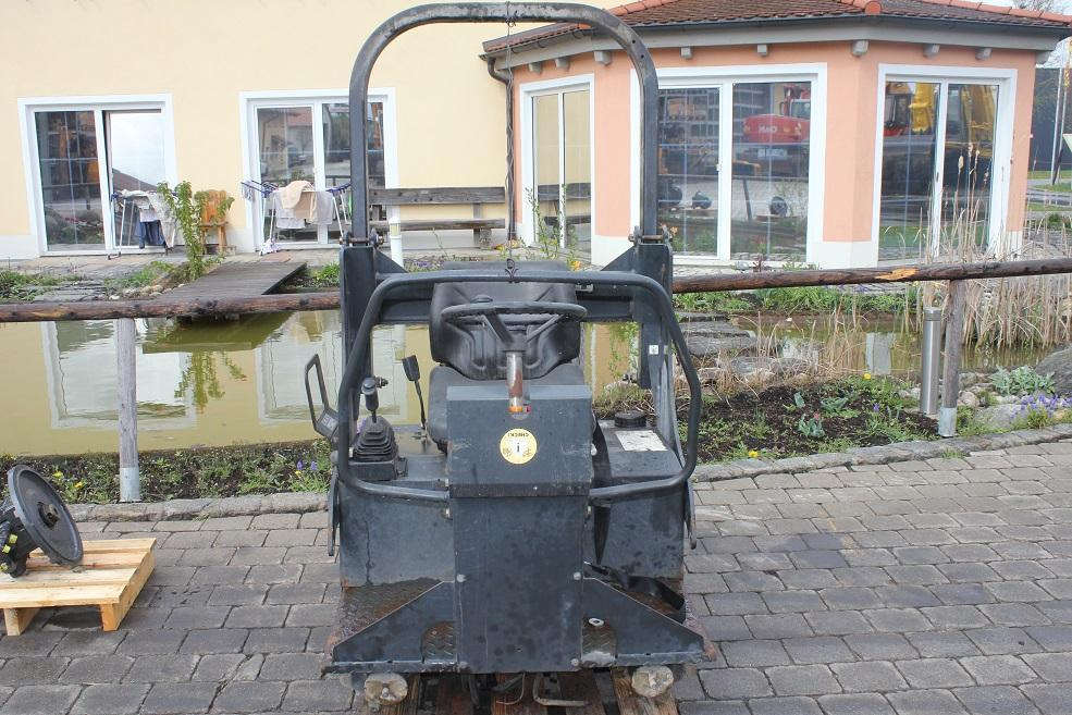 Bomag BW 100 AC 3 - Kabīne un interjers - Kombinētais veltnis: foto 3 Bomag BW 100 AC 3 - Kabīne un interjers - Kombinētais veltnis: foto 3