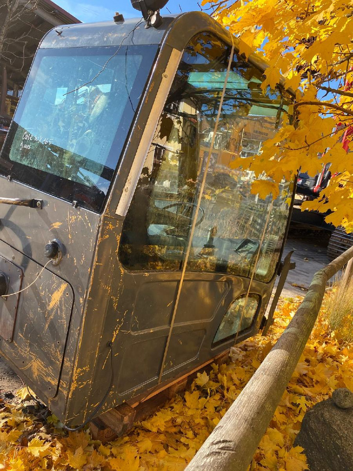 Case WX 165 - Kabīne - Celtniecības tehnika: foto 5 Case WX 165 - Kabīne - Celtniecības tehnika: foto 5