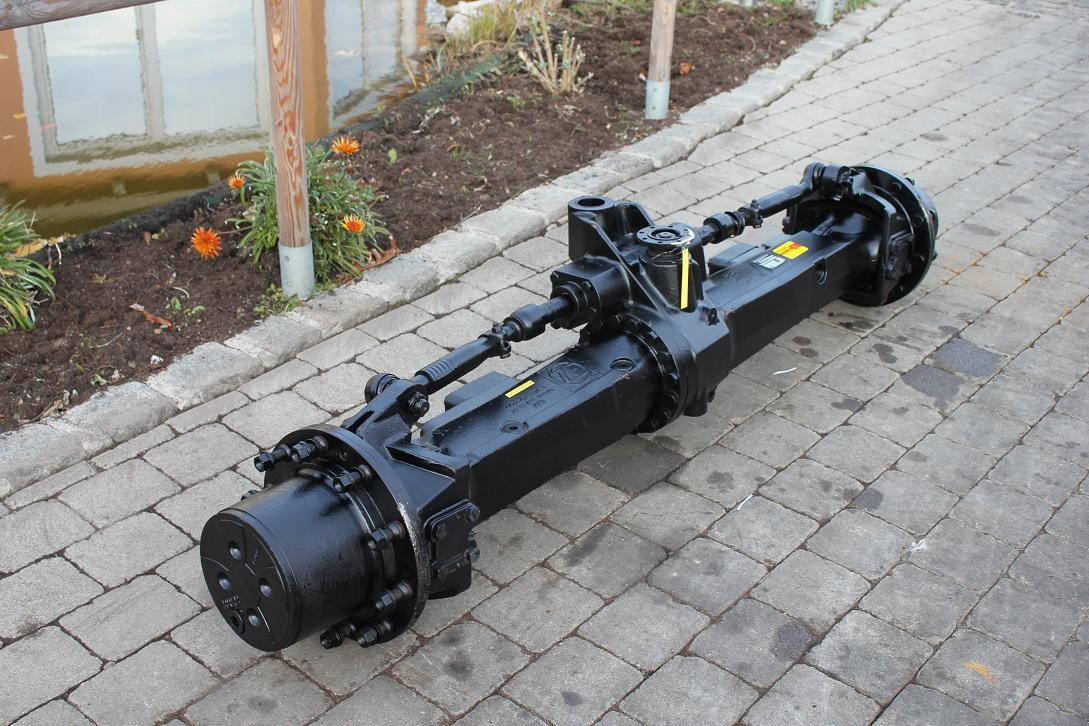 Caterpillar 212 BFT - Asis un rezerves daļas - Celtniecības tehnika: foto 2 Caterpillar 212 BFT - Asis un rezerves daļas - Celtniecības tehnika: foto 2