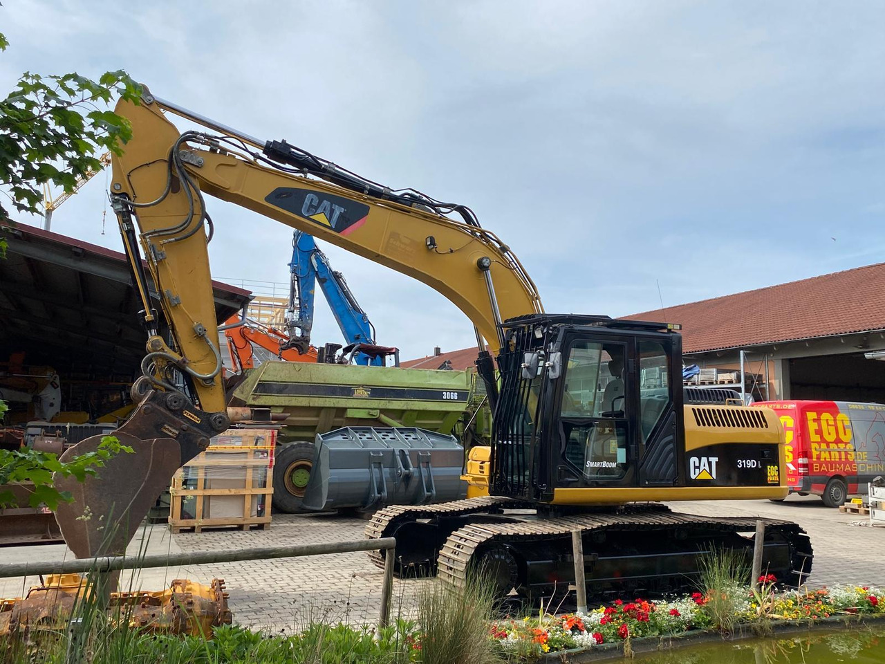 Caterpillar 319D - Kāpurķēžu ekskavators: foto 2 Caterpillar 319D - Kāpurķēžu ekskavators: foto 2