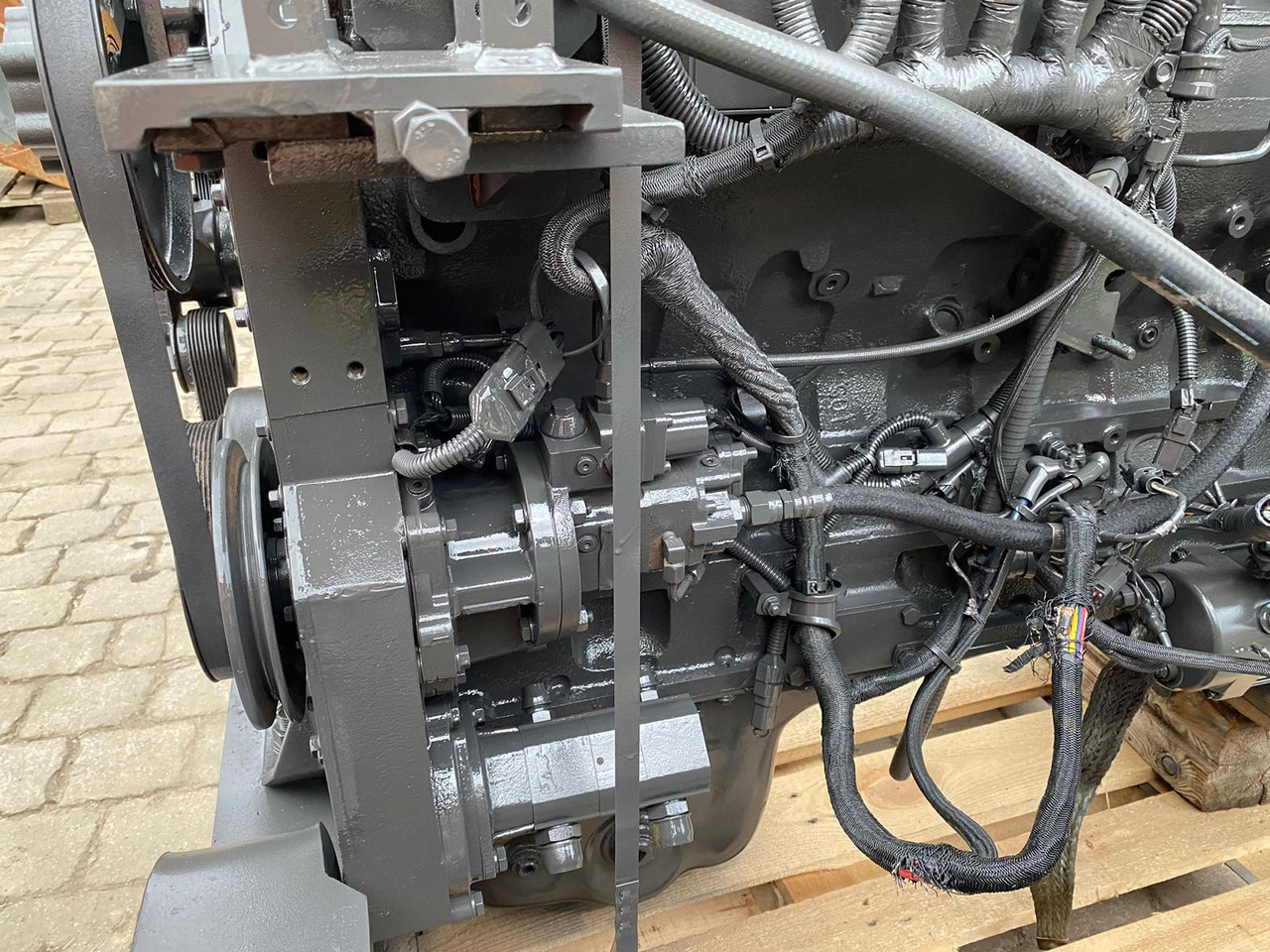 Cummins QSM 11 aus Doosan DL 500 - Dzinējs - Celtniecības tehnika: foto 5 Cummins QSM 11 aus Doosan DL 500 - Dzinējs - Celtniecības tehnika: foto 5