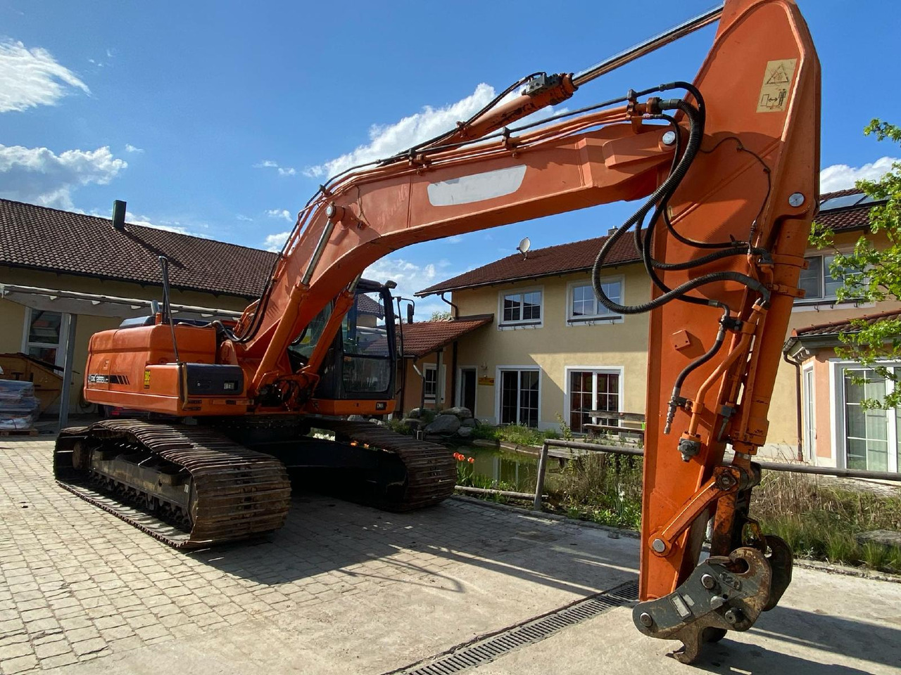 Doosan DX 255 LC - Kāpurķēžu ekskavators: foto 3 Doosan DX 255 LC - Kāpurķēžu ekskavators: foto 3