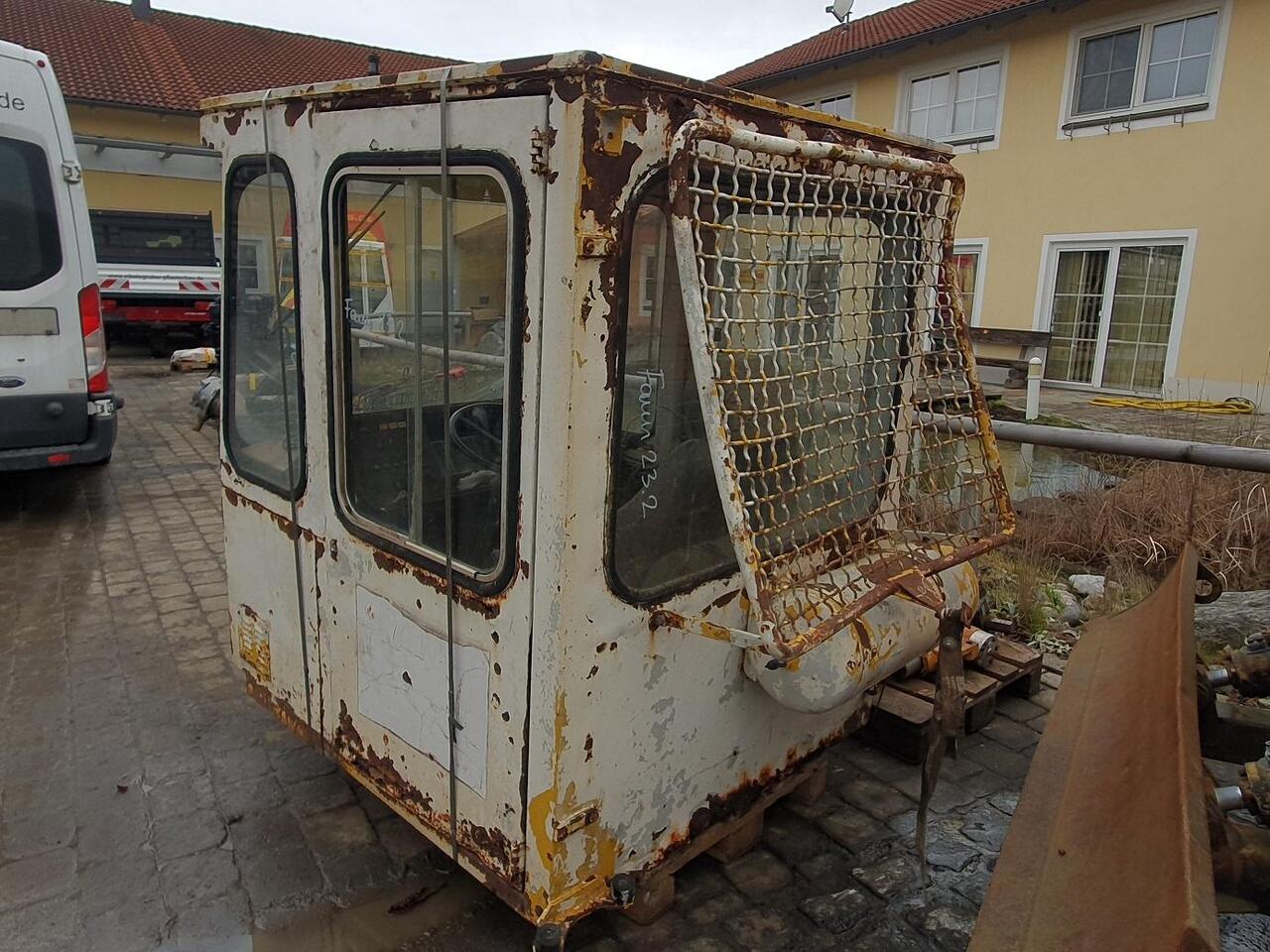 Faun O&K 23,2 Dumper - Kabīne - Bezceļu pašizgāzējs: foto 3 Faun O&K 23,2 Dumper - Kabīne - Bezceļu pašizgāzējs: foto 3