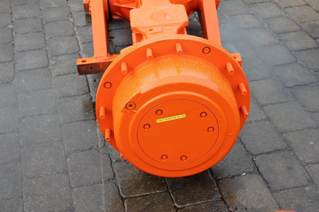 Fiat-Hitachi FR 130-2 - Asis un rezerves daļas - Celtniecības tehnika: foto 4 Fiat-Hitachi FR 130-2 - Asis un rezerves daļas - Celtniecības tehnika: foto 4