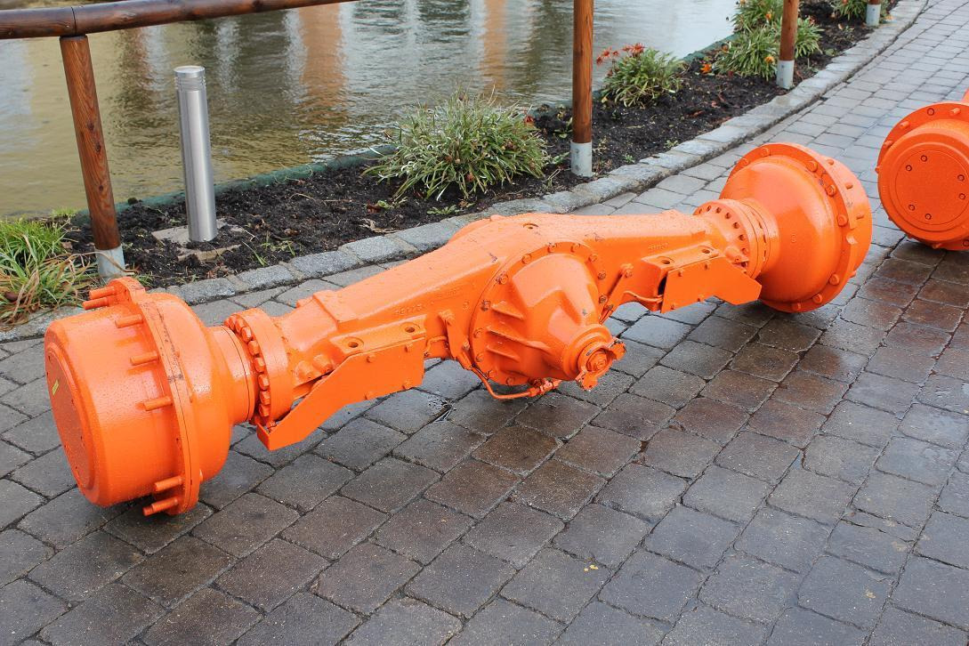 Fiat-Hitachi FR 130-2 - Asis un rezerves daļas - Celtniecības tehnika: foto 2 Fiat-Hitachi FR 130-2 - Asis un rezerves daļas - Celtniecības tehnika: foto 2