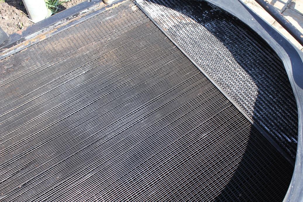 Hanomag 60 E - Dzesēšanas sistēma - Celtniecības tehnika: foto 3 Hanomag 60 E - Dzesēšanas sistēma - Celtniecības tehnika: foto 3