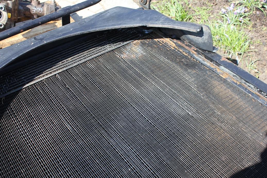 Hanomag 60 E - Dzesēšanas sistēma - Celtniecības tehnika: foto 4 Hanomag 60 E - Dzesēšanas sistēma - Celtniecības tehnika: foto 4