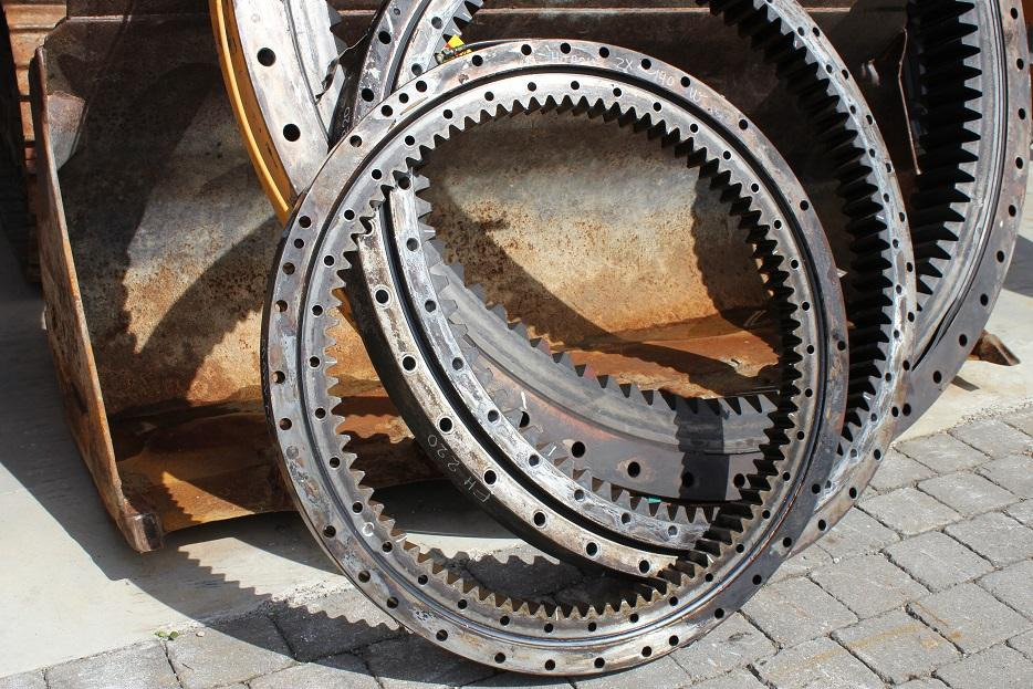 Hitachi ZX 140W - Devēja gredzens - Celtniecības tehnika: foto 5 Hitachi ZX 140W - Devēja gredzens - Celtniecības tehnika: foto 5