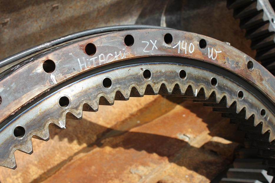 Hitachi ZX 140W - Devēja gredzens - Celtniecības tehnika: foto 2 Hitachi ZX 140W - Devēja gredzens - Celtniecības tehnika: foto 2