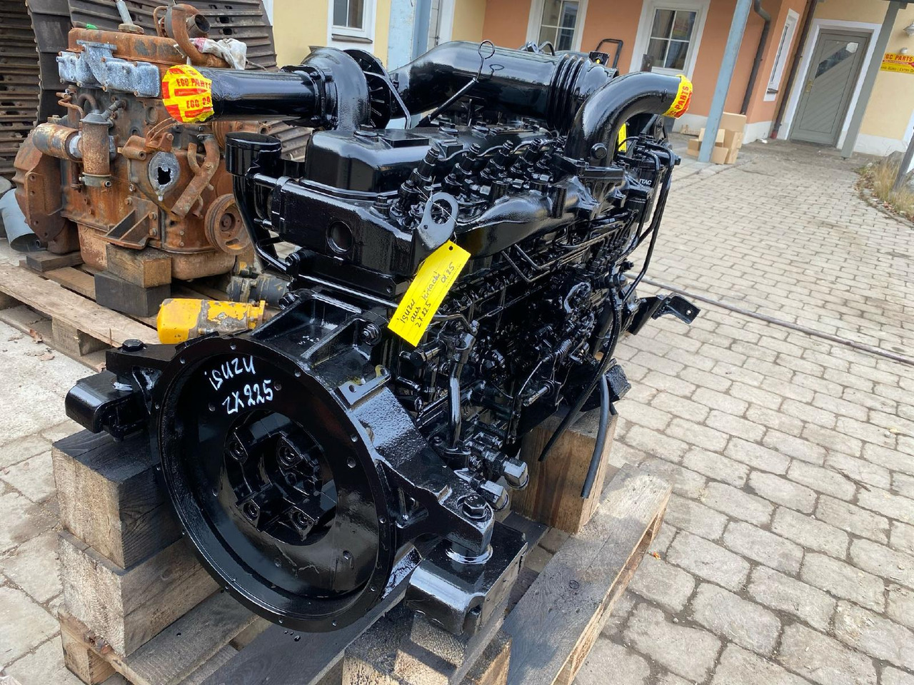 Isuzu AA6BG1T aus ZX 225 - Dzinējs - Celtniecības tehnika: foto 2 Isuzu AA6BG1T aus ZX 225 - Dzinējs - Celtniecības tehnika: foto 2