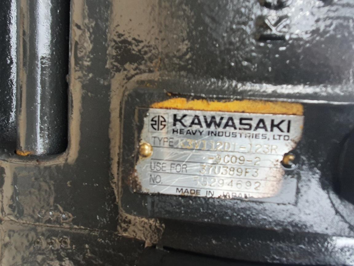 Kawasaki K3V112 aus Kobelco SK 210 - Hidrauliskais sūknis - Celtniecības tehnika: foto 2 Kawasaki K3V112 aus Kobelco SK 210 - Hidrauliskais sūknis - Celtniecības tehnika: foto 2