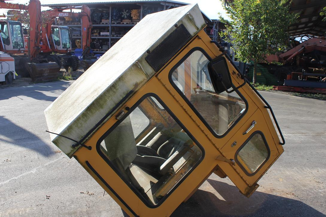 Liebherr 611-621-721 oder 731 - Kabīne - Celtniecības tehnika: foto 2 Liebherr 611-621-721 oder 731 - Kabīne - Celtniecības tehnika: foto 2