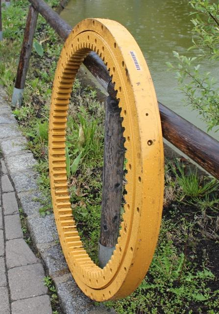 Liebherr 900, 902 - Devēja gredzens - Celtniecības tehnika: foto 5 Liebherr 900, 902 - Devēja gredzens - Celtniecības tehnika: foto 5