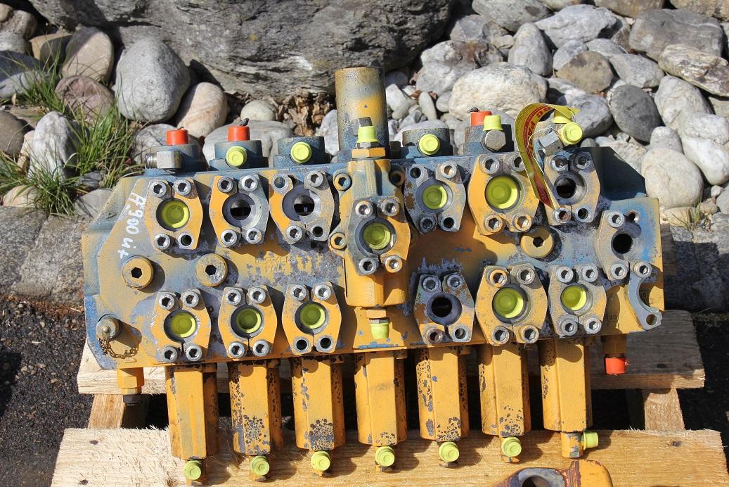 Liebherr A 900 LIT - Hidrauliskais vārsts - Celtniecības tehnika: foto 2 Liebherr A 900 LIT - Hidrauliskais vārsts - Celtniecības tehnika: foto 2