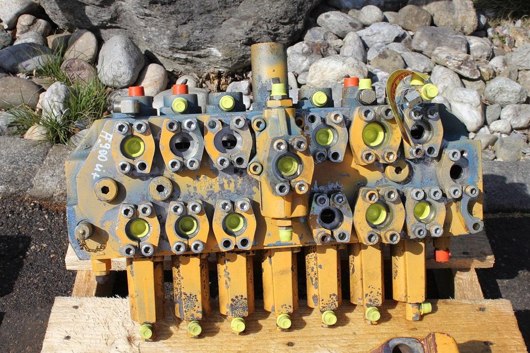 Liebherr A 900 LIT - Hidrauliskais vārsts - Celtniecības tehnika: foto 1 Liebherr A 900 LIT - Hidrauliskais vārsts - Celtniecības tehnika: foto 1