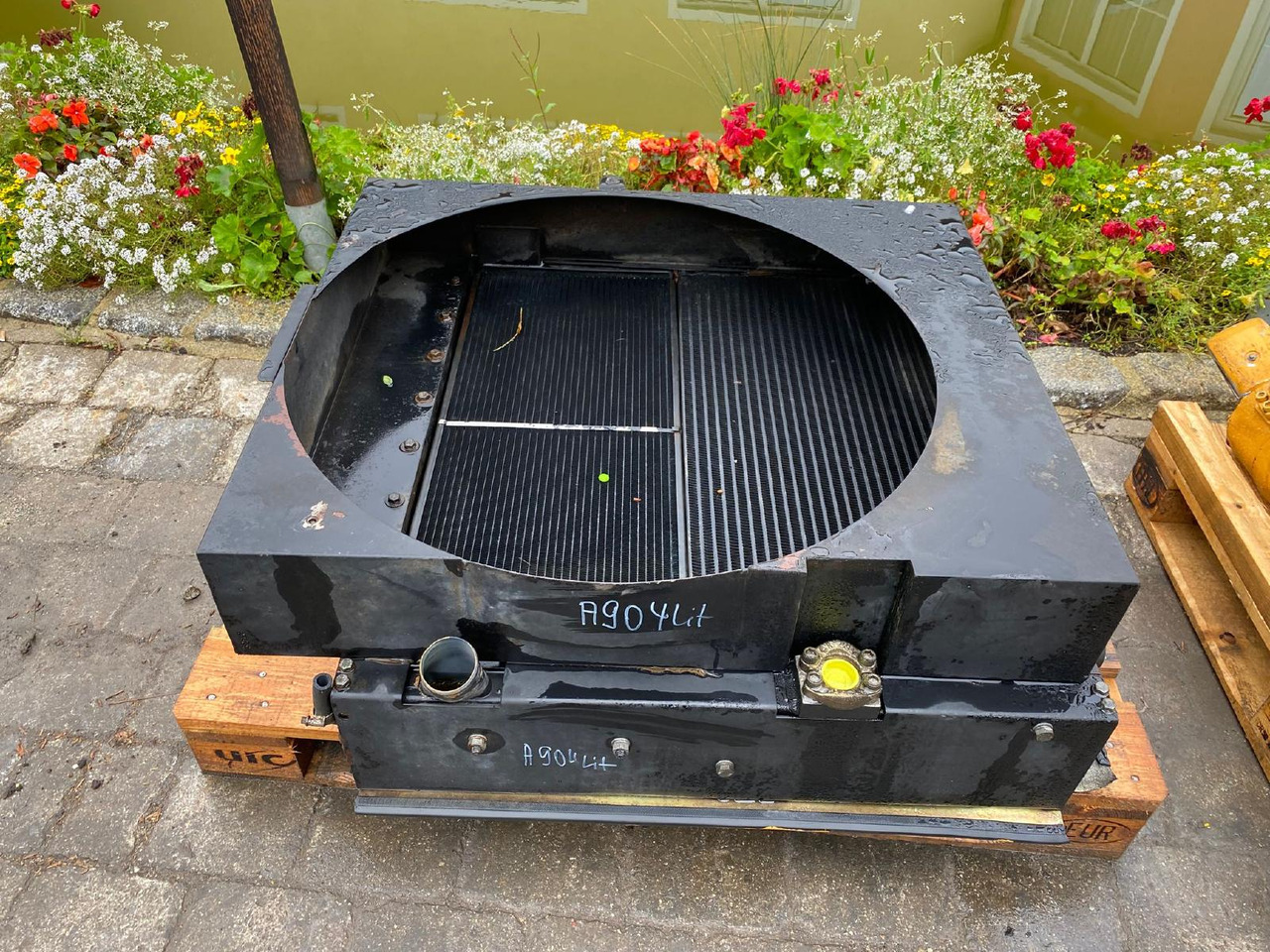 Liebherr A904 LIT - Dzesēšanas sistēma - Celtniecības tehnika: foto 4 Liebherr A904 LIT - Dzesēšanas sistēma - Celtniecības tehnika: foto 4