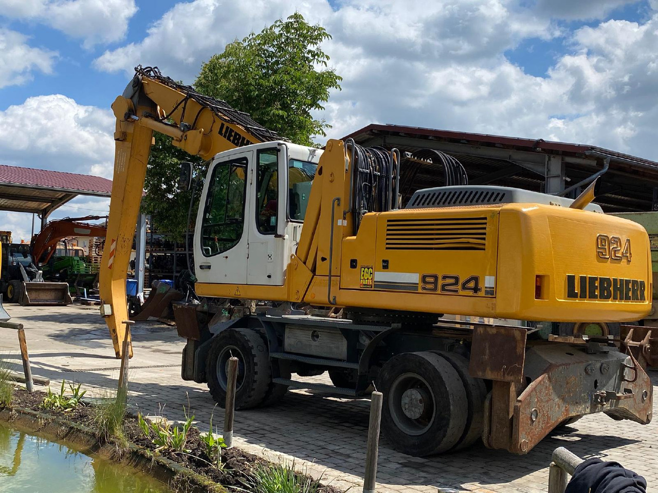 Liebherr A924 C LIT - Riteņu ekskavators: foto 1 Liebherr A924 C LIT - Riteņu ekskavators: foto 1