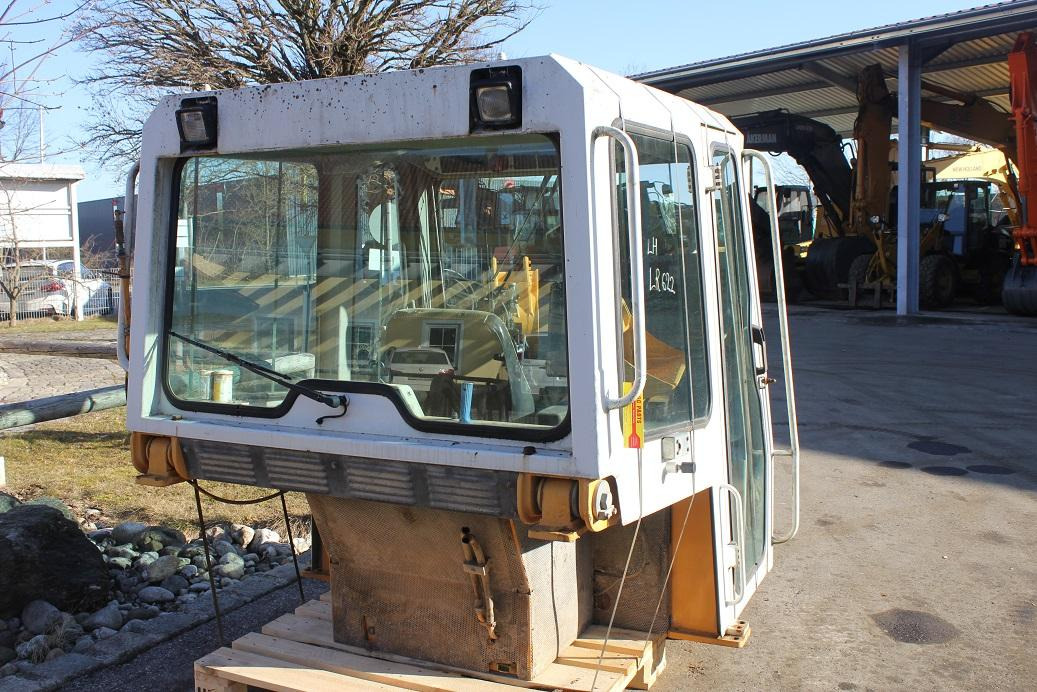 Liebherr LR 622 - Kabīne - Celtniecības tehnika: foto 5 Liebherr LR 622 - Kabīne - Celtniecības tehnika: foto 5