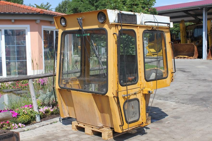 Liebherr LR 631 - Kabīne - Celtniecības tehnika: foto 3 Liebherr LR 631 - Kabīne - Celtniecības tehnika: foto 3