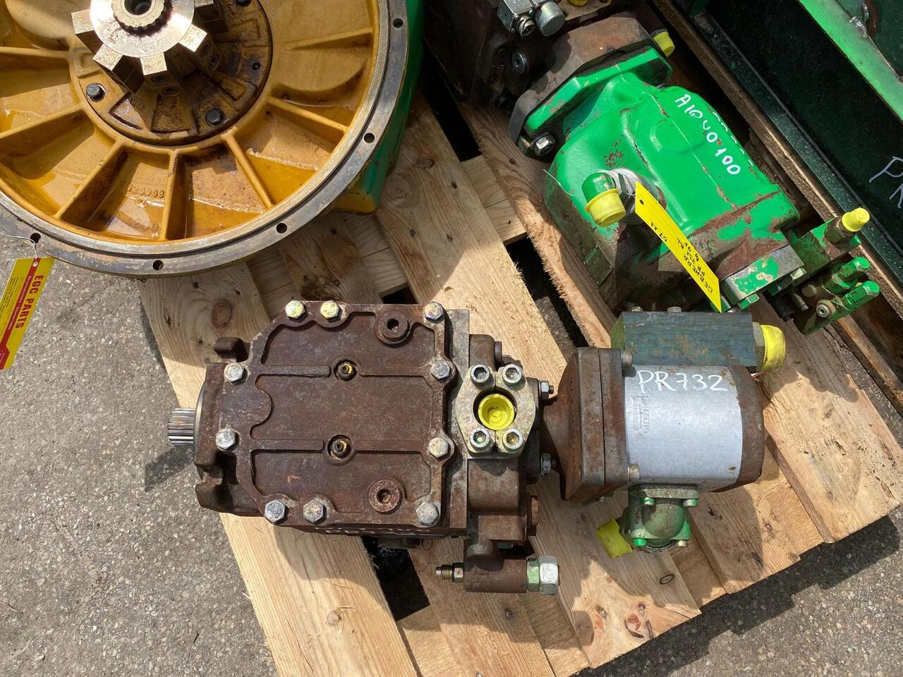 Liebherr Linde BPV 100 aus PR 732 - Hidrauliskais sūknis - Celtniecības tehnika: foto 2 Liebherr Linde BPV 100 aus PR 732 - Hidrauliskais sūknis - Celtniecības tehnika: foto 2