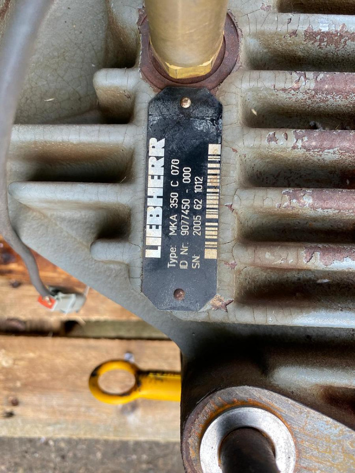 Liebherr MKA 350 aus LH R964 - Hidrauliskais sūknis - Celtniecības tehnika: foto 2 Liebherr MKA 350 aus LH R964 - Hidrauliskais sūknis - Celtniecības tehnika: foto 2