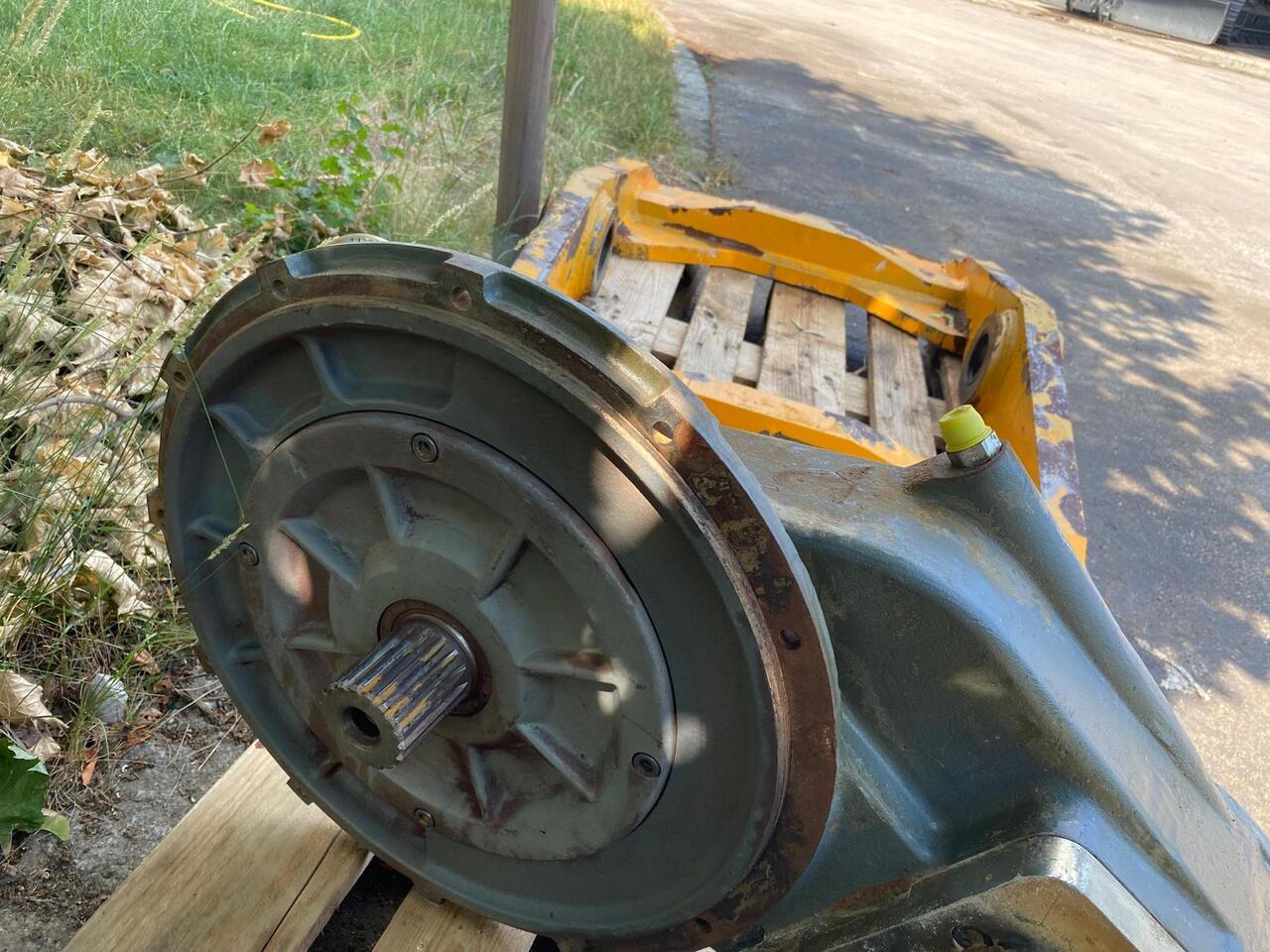 Liebherr PVG 351 aus L 566 - Hidrauliskais sūknis - Celtniecības tehnika: foto 2 Liebherr PVG 351 aus L 566 - Hidrauliskais sūknis - Celtniecības tehnika: foto 2