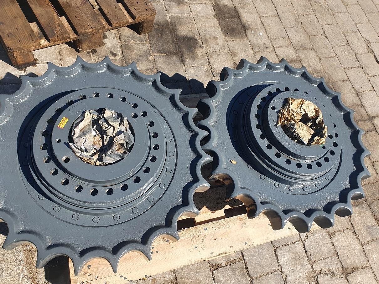 Liebherr R 942 - Sānpārvads - Celtniecības tehnika: foto 1 Liebherr R 942 - Sānpārvads - Celtniecības tehnika: foto 1