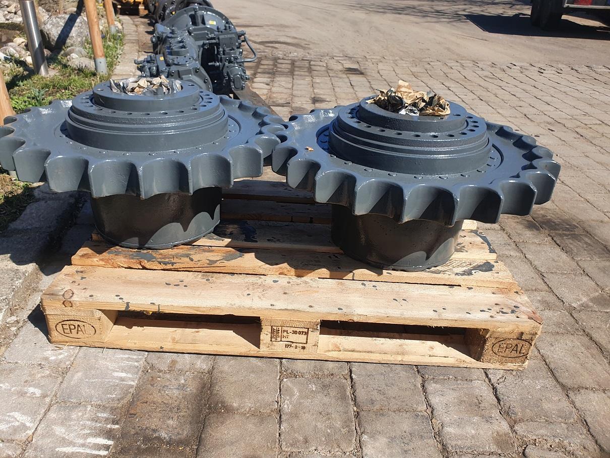 Liebherr R 942 - Sānpārvads - Celtniecības tehnika: foto 3 Liebherr R 942 - Sānpārvads - Celtniecības tehnika: foto 3