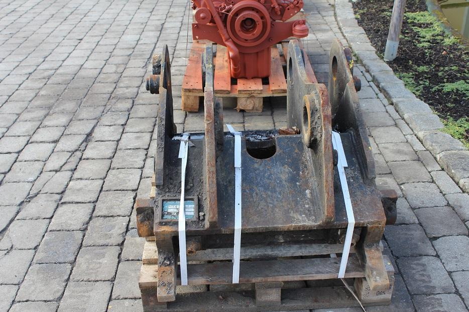 O&K-CNH RH 12 - Ātrā sakabe - Celtniecības tehnika: foto 2 O&K-CNH RH 12 - Ātrā sakabe - Celtniecības tehnika: foto 2