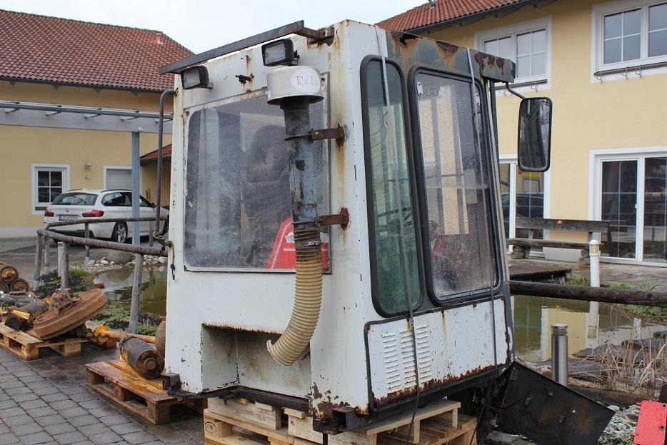 O&K L20 - Kabīne - Celtniecības tehnika: foto 2 O&K L20 - Kabīne - Celtniecības tehnika: foto 2