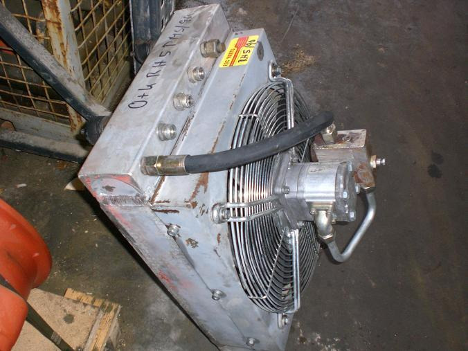 O&K RH 5 PMS - Eļļas dzesētājs - Celtniecības tehnika: foto 2 O&K RH 5 PMS - Eļļas dzesētājs - Celtniecības tehnika: foto 2