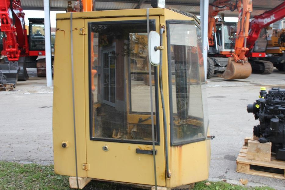 Schaeff-Zeppelin ZL 12B - Kabīne - Celtniecības tehnika: foto 5 Schaeff-Zeppelin ZL 12B - Kabīne - Celtniecības tehnika: foto 5