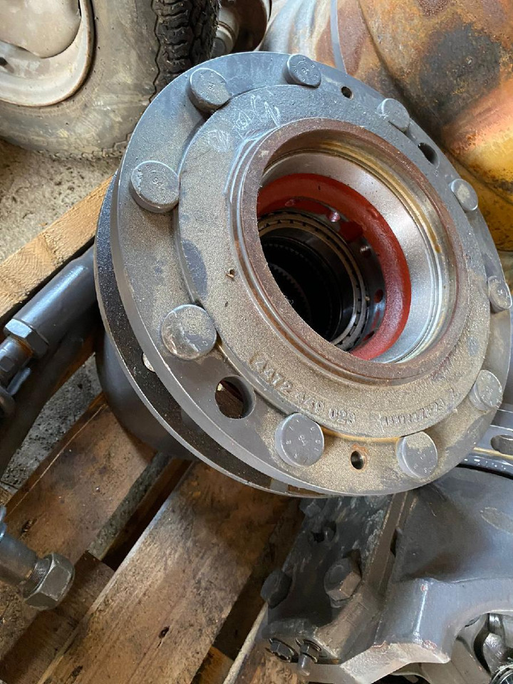 ZF MS E 3070 II - Asis un rezerves daļas - Celtniecības tehnika: foto 4 ZF MS E 3070 II - Asis un rezerves daļas - Celtniecības tehnika: foto 4