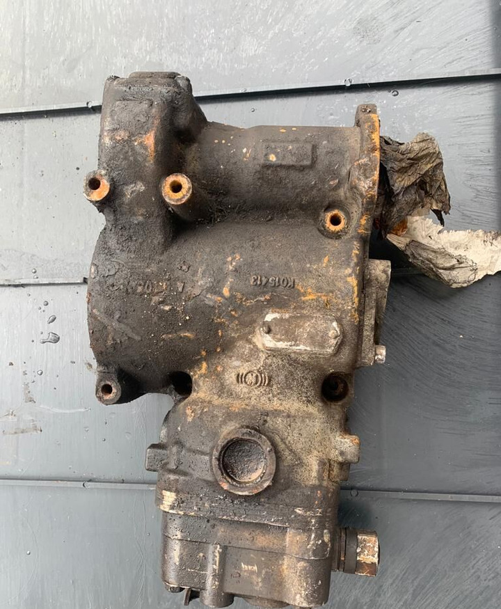 Knorr-Bremse MAN 51.54100.7273 MAN TGA TGX TGS truck - Kompresors - Kravas automašīna: foto 1 Knorr-Bremse MAN 51.54100.7273 MAN TGA TGX TGS truck - Kompresors - Kravas automašīna: foto 1