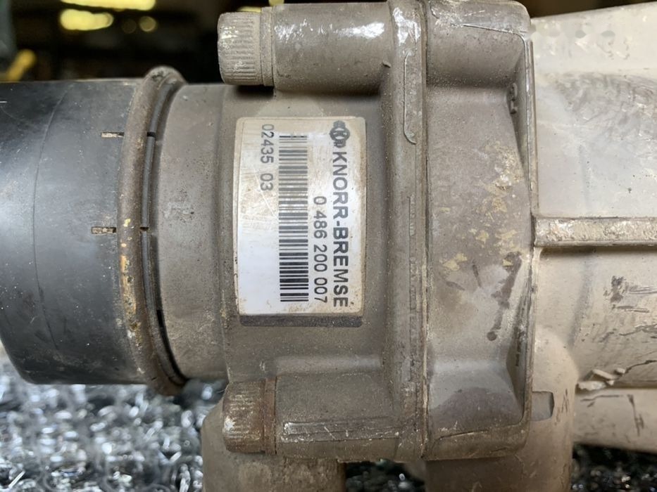 Knorr-Bremse orygina 0486200007 MAN TGA - Bremžu cilindrs - Kravas automašīna: foto 4 Knorr-Bremse orygina 0486200007 MAN TGA - Bremžu cilindrs - Kravas automašīna: foto 4